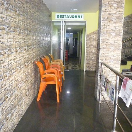 Hotel Nirmal Inn Bhubaneswar Esterno foto
